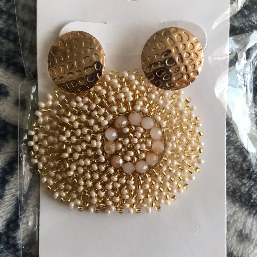 Aretes